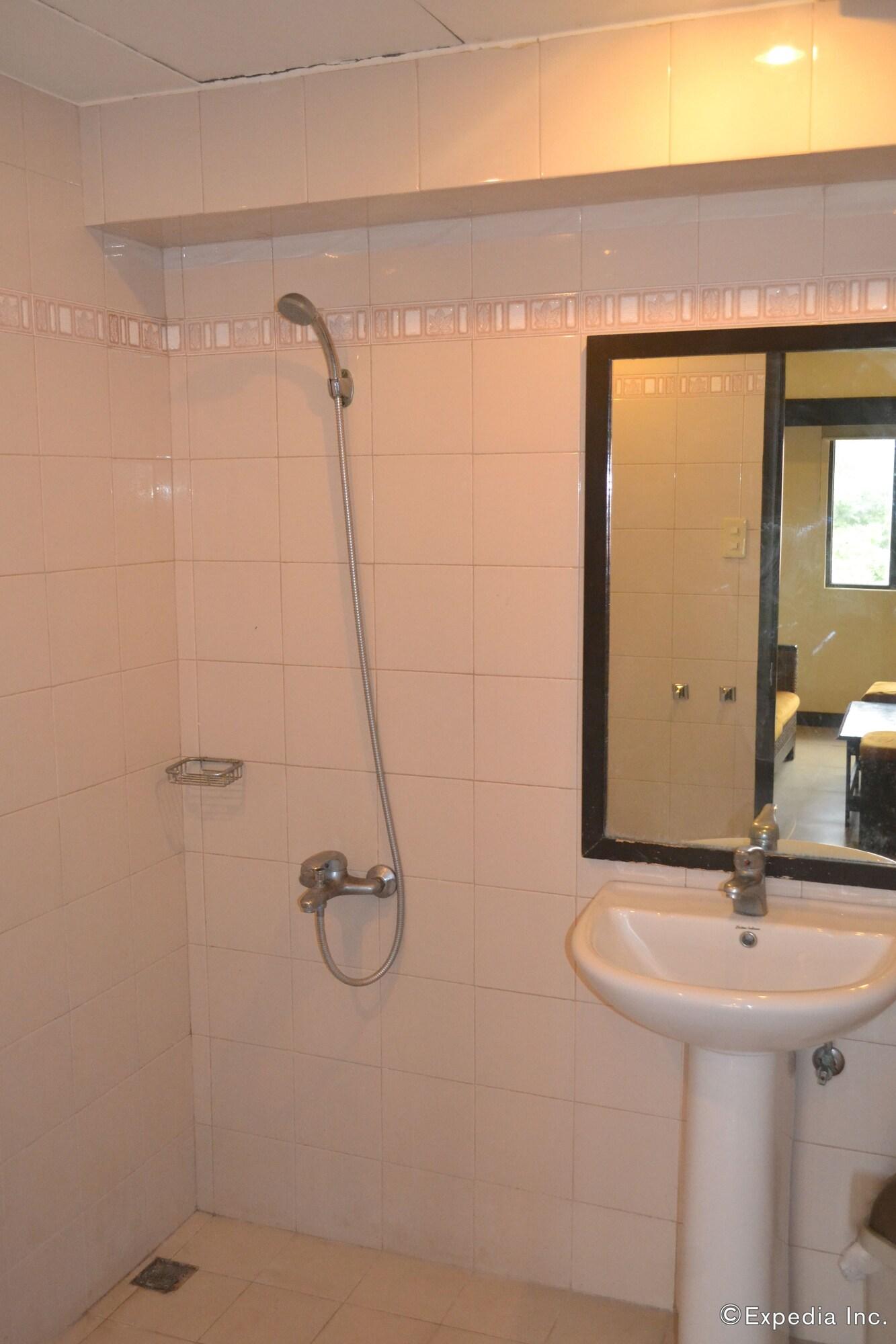 Lancaster Hotel Cebu Đảo Mactan Ngoại thất bức ảnh