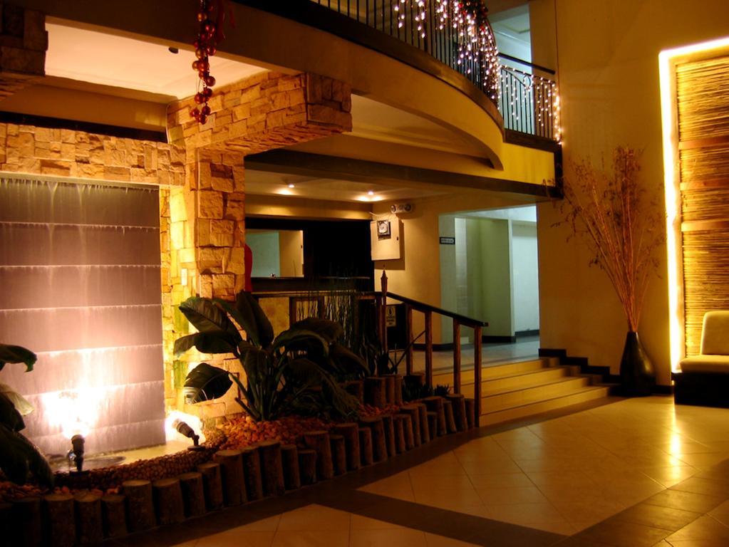 Lancaster Hotel Cebu Đảo Mactan Ngoại thất bức ảnh